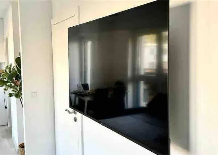 Sunny Modern With Balcony - Free Parking * Vídeň